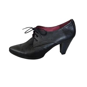 Hispanitas Black Leather Booties Heeled Lace Up Pointy Toe